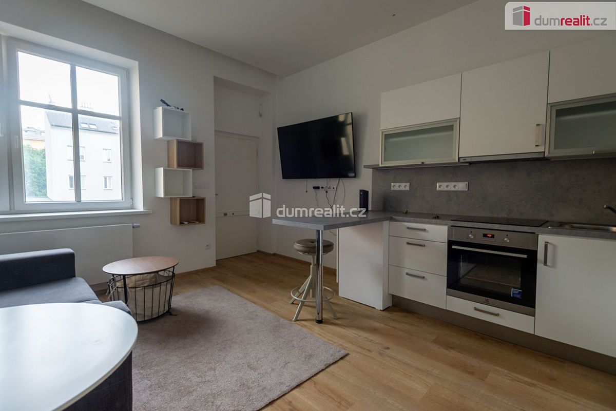 Pronájem bytu 2+kk 37 m²