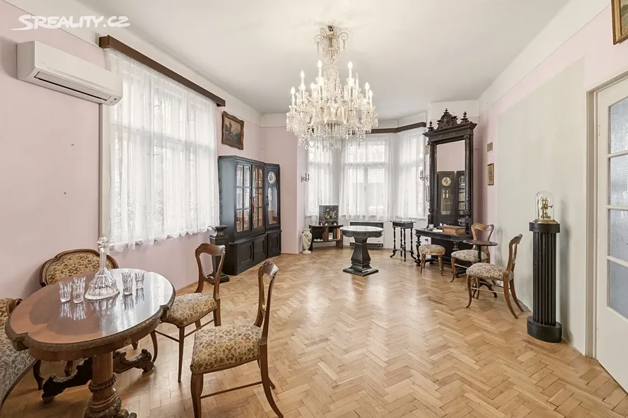 Prodej vily 321 m², pozemek 1044 m² - View 3