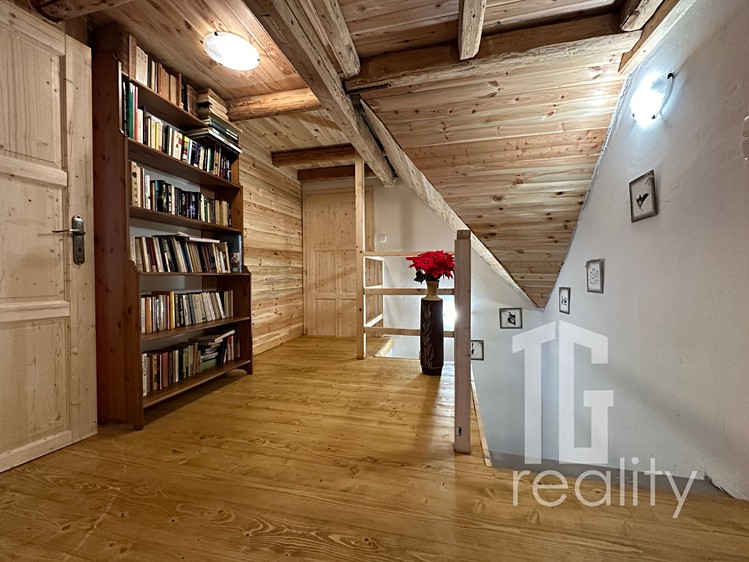 Будинок на продаж, 211 м² (5 з 23)