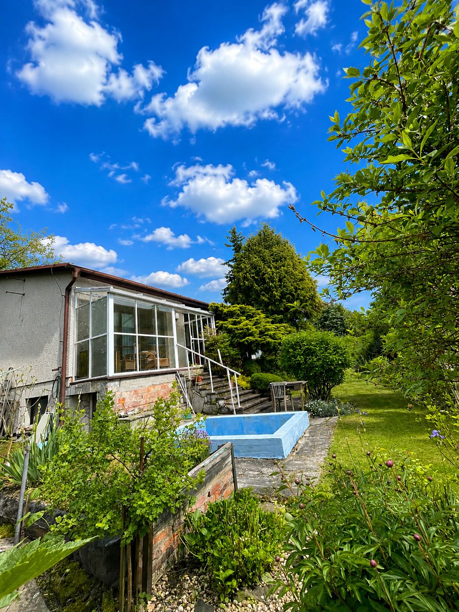 Prodej rodinného domu 203 m², pozemek 837 m² – fotografie 3