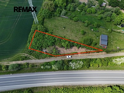 Pronájem  zahrady 851 m²