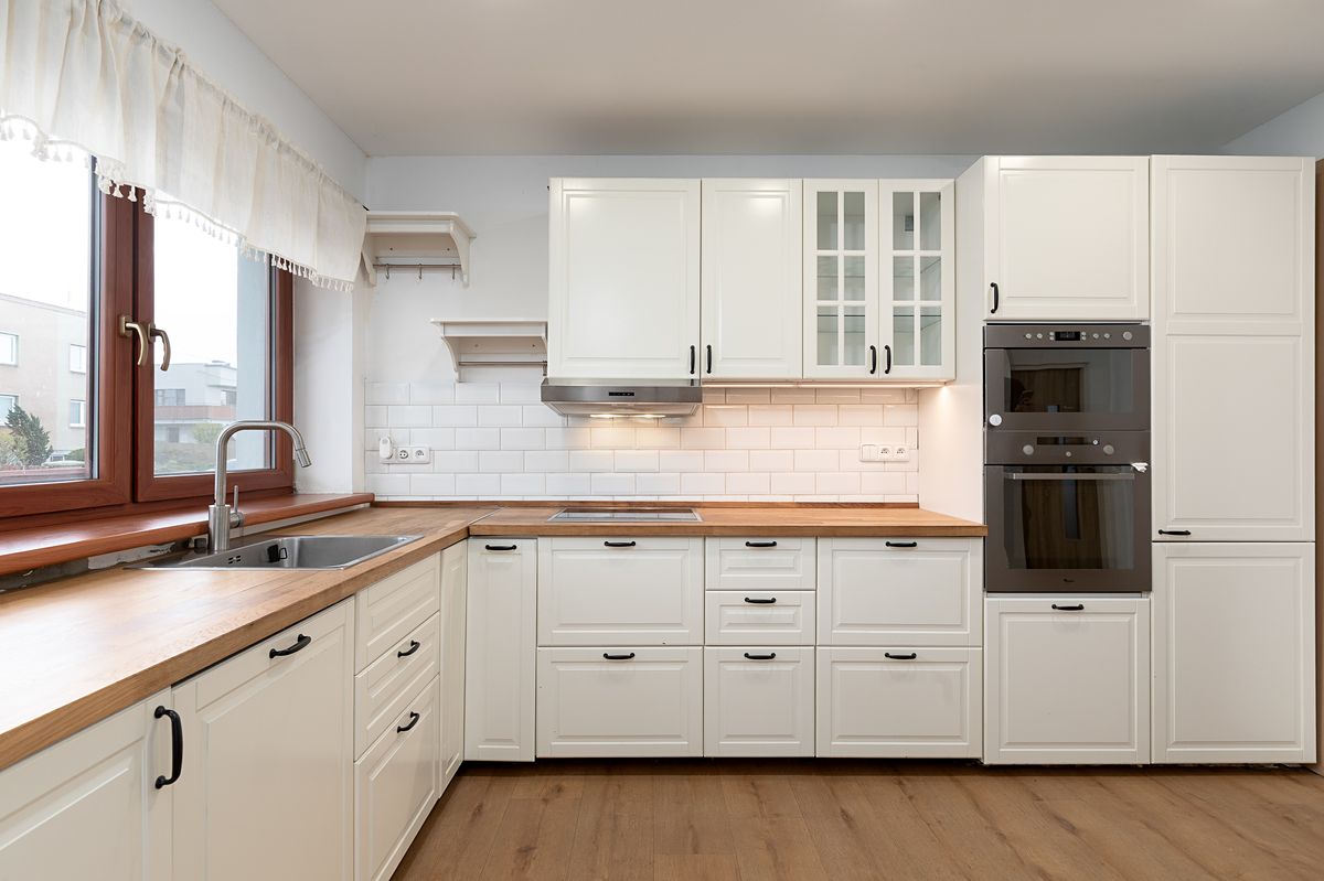 Prodej rodinného domu 122 m², pozemek 795 m² – fotografie 3