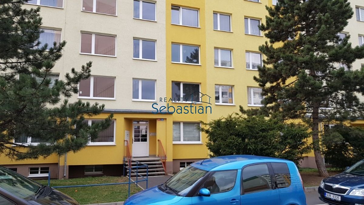 Pronájem bytu 1+kk 32 m²