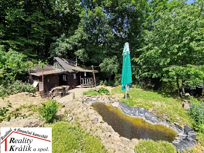 Prodej chaty 25 m², pozemek 308 m², Miskovice – náhled fotky 1