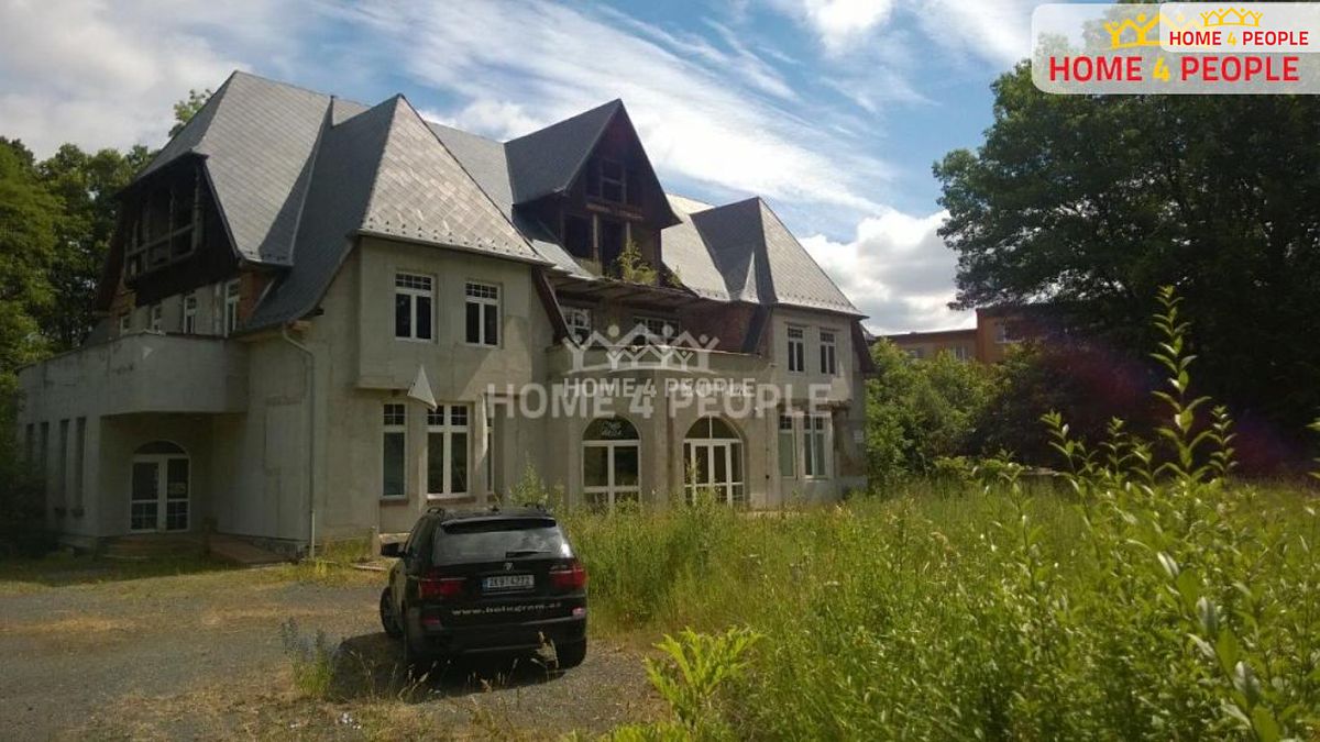Prodej komerční nemovitosti 1269 m² – fotografie 2
