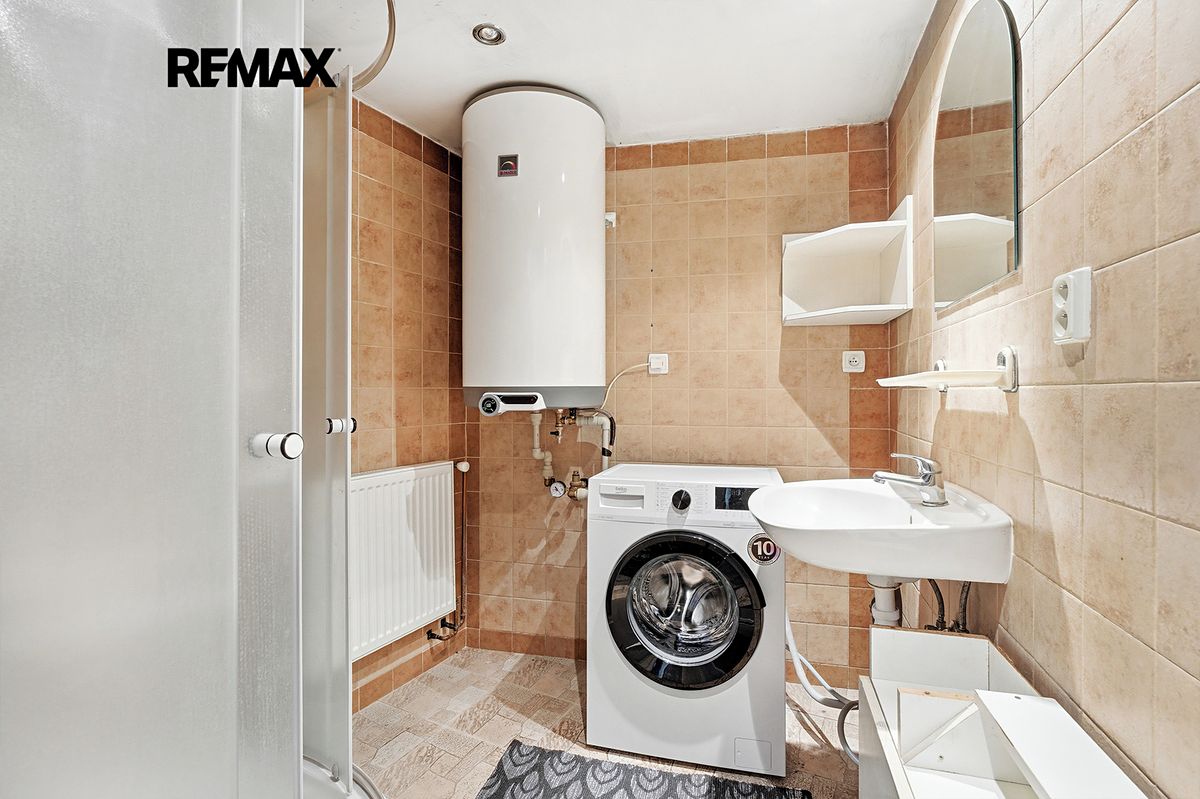 Prodej rodinného domu 107 m², pozemek 2319 m² – fotografie 5