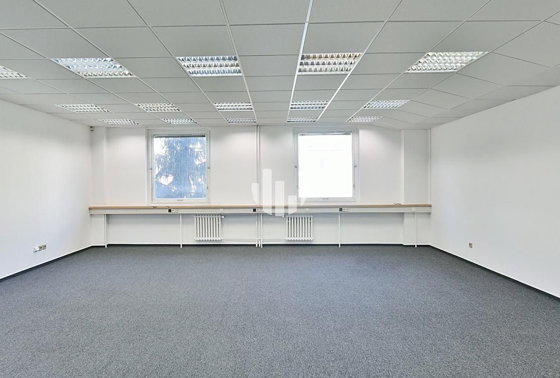 Pronájem kanceláře 117 m² – fotografie 3