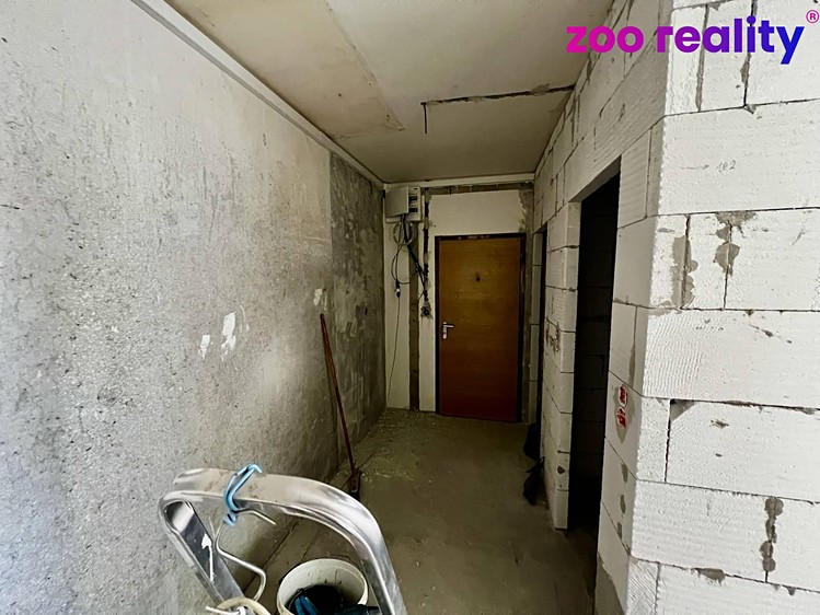 Квартира 4+1 на продаж, 83 м² (5 з 14)