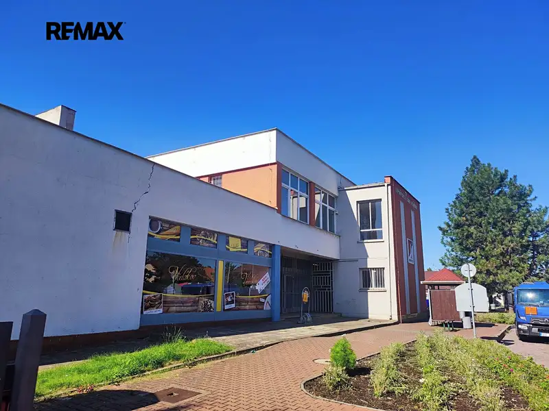 Pronájem skladového prostoru 556 m², Slatiňany – náhled fotky 1