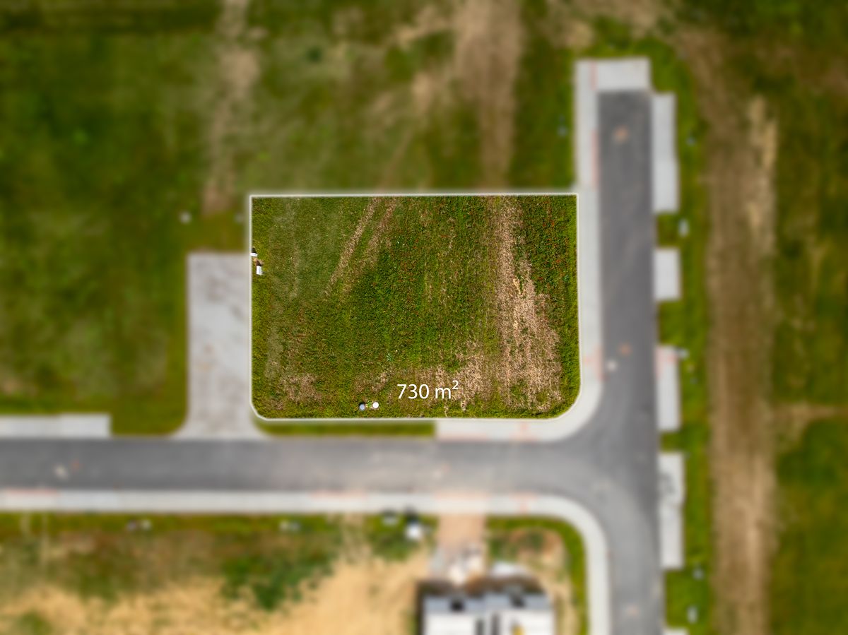 Prodej stavebního pozemku 730 m² – fotografie 4