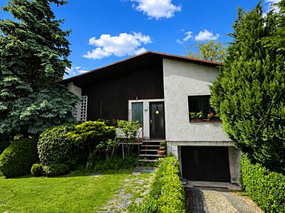 Prodej rodinného domu 203 m², pozemek 837 m²