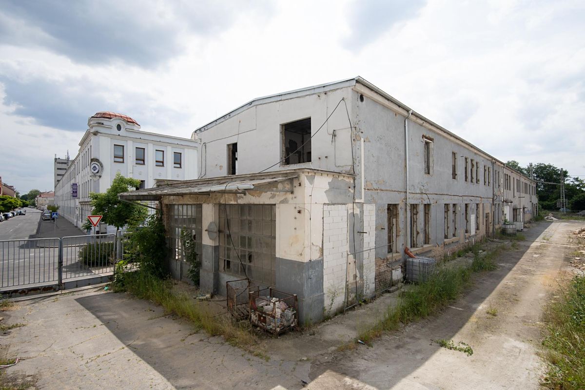 Prodej činžovního domu 1299 m² – fotografie 3