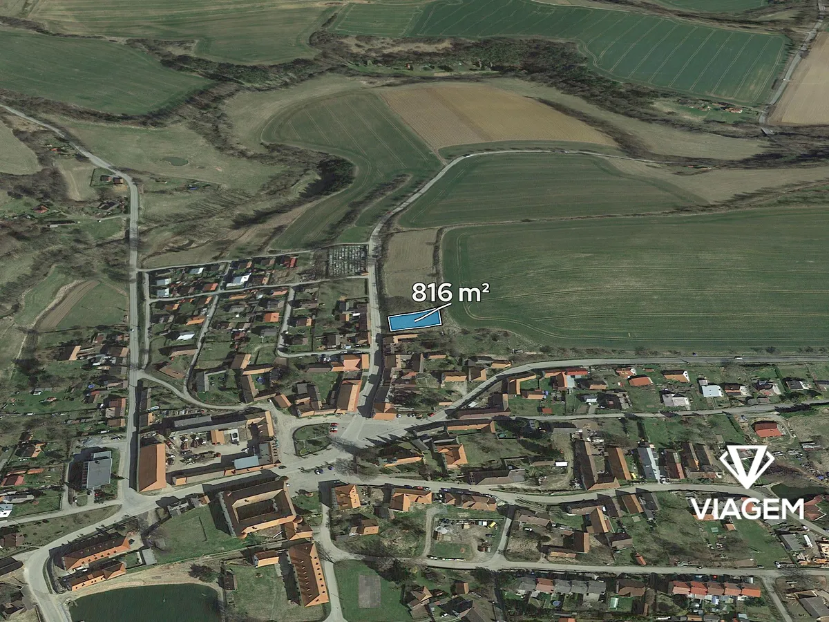 Prodej stavebního pozemku 816 m²