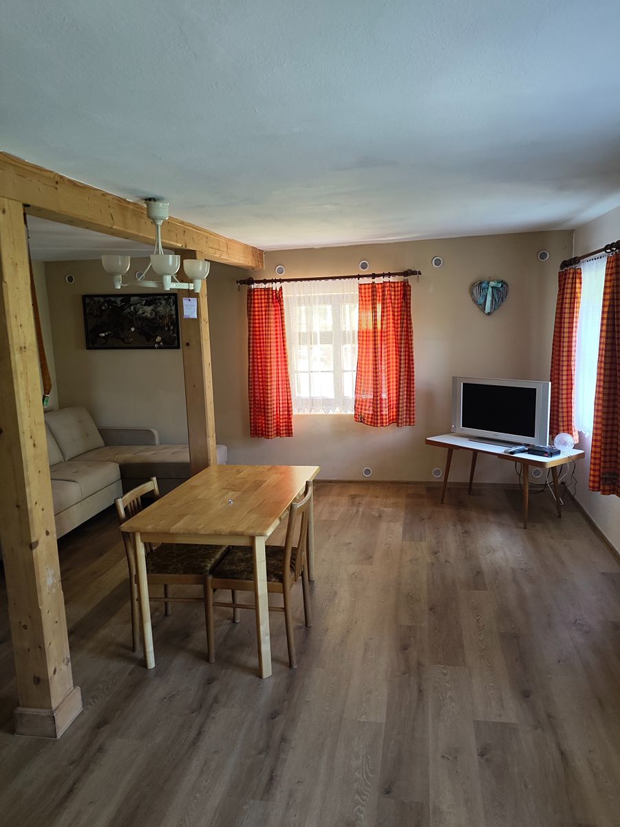 Prodej chalupy 100 m², pozemek 525 m² – fotografie 5
