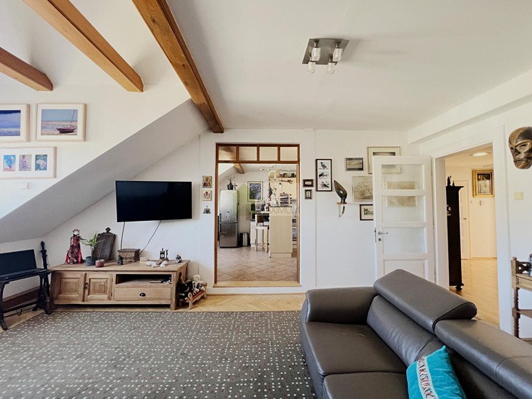 Prodej bytu 4+1, 142 m² (9 z 26)