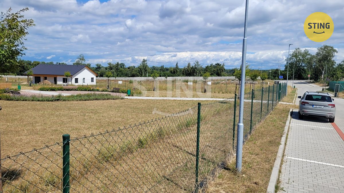 Prodej stavebního pozemku 541 m² – fotografie 4