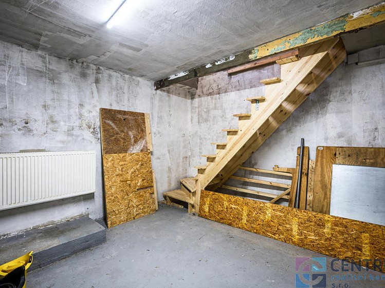 Комерційне приміщення в оренду, 176 м² (11 з 13)