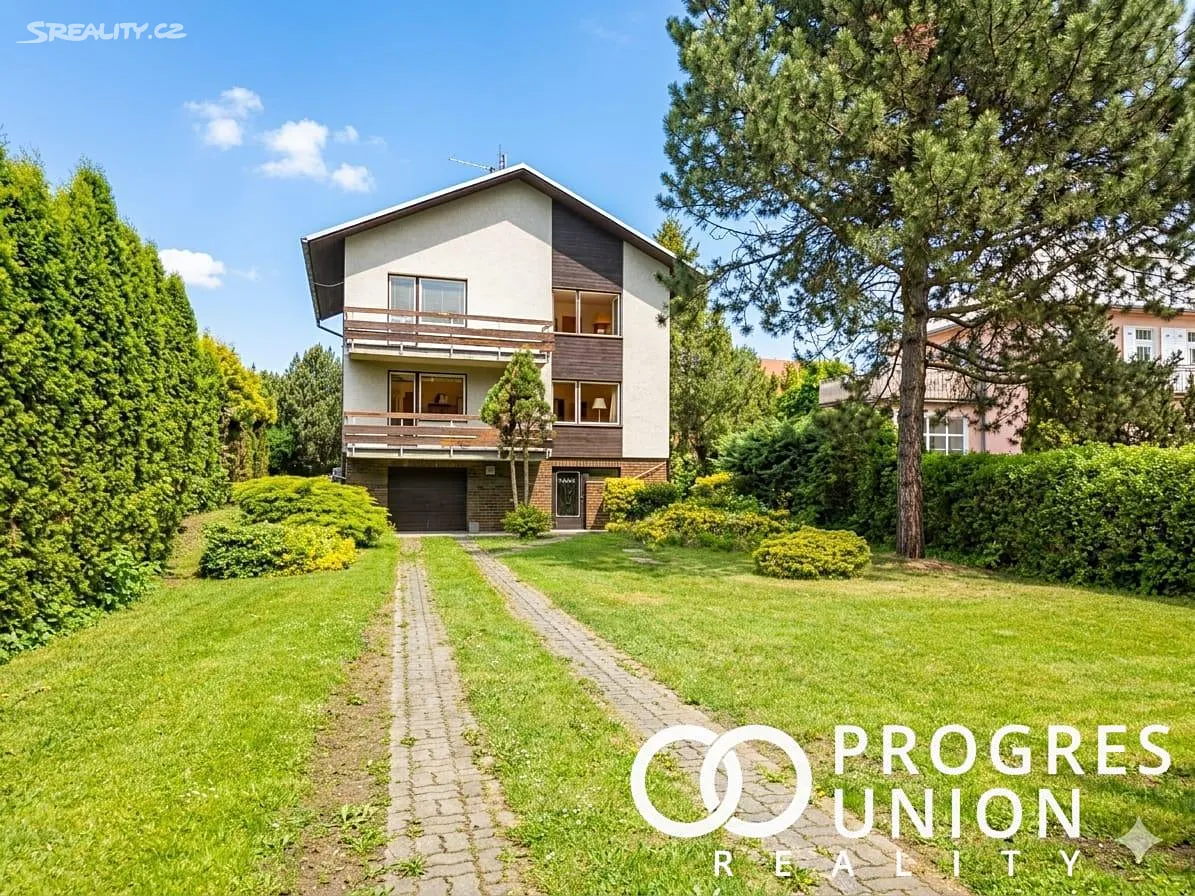 Prodej rodinného domu 200 m², pozemek 971 m², Rožnov pod Radhoštěm