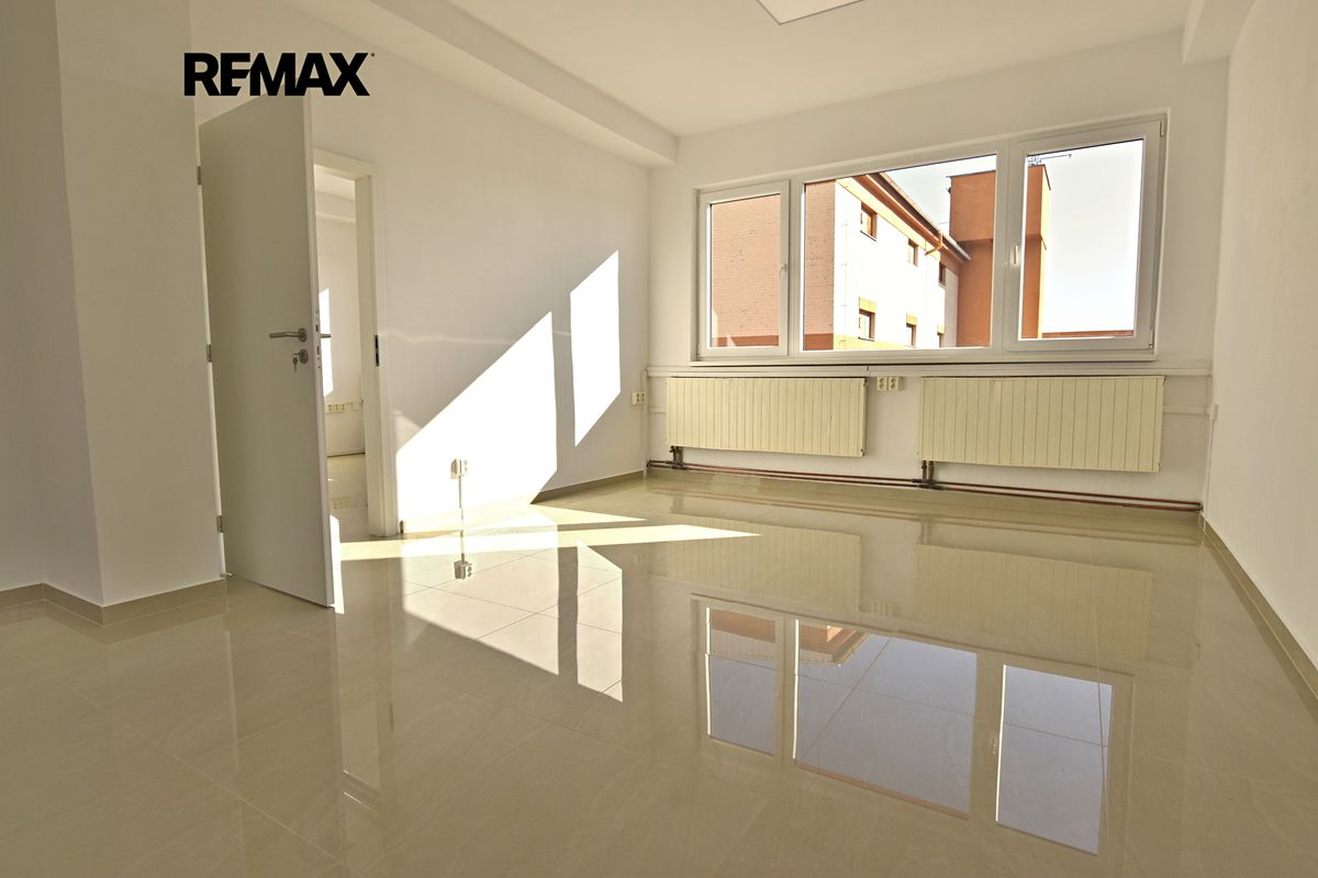 Pronájem kanceláře 40 m²
