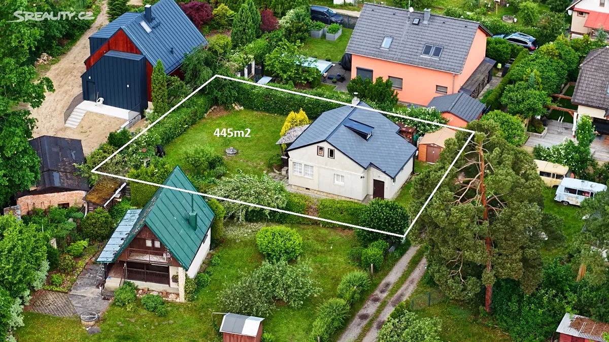 Prodej chaty 52 m², pozemek 445 m², Hradec Králové