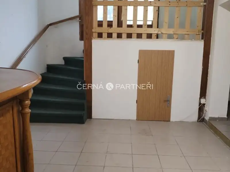 Pronájem komerční nemovitosti 25 m², Teplice – náhled fotky 1