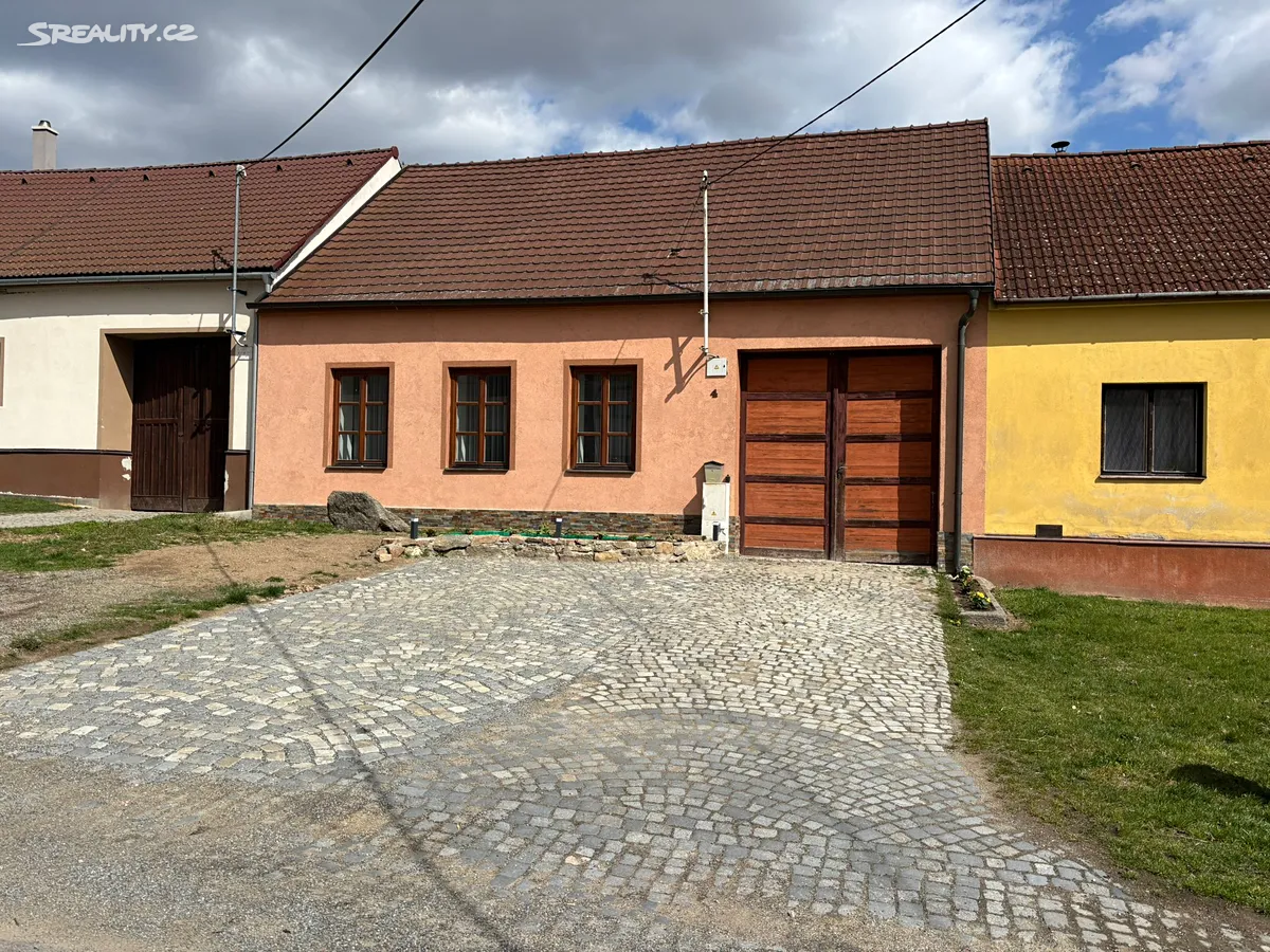 Prodej rodinného domu 656 m², pozemek 1657 m², Velká Bíteš
