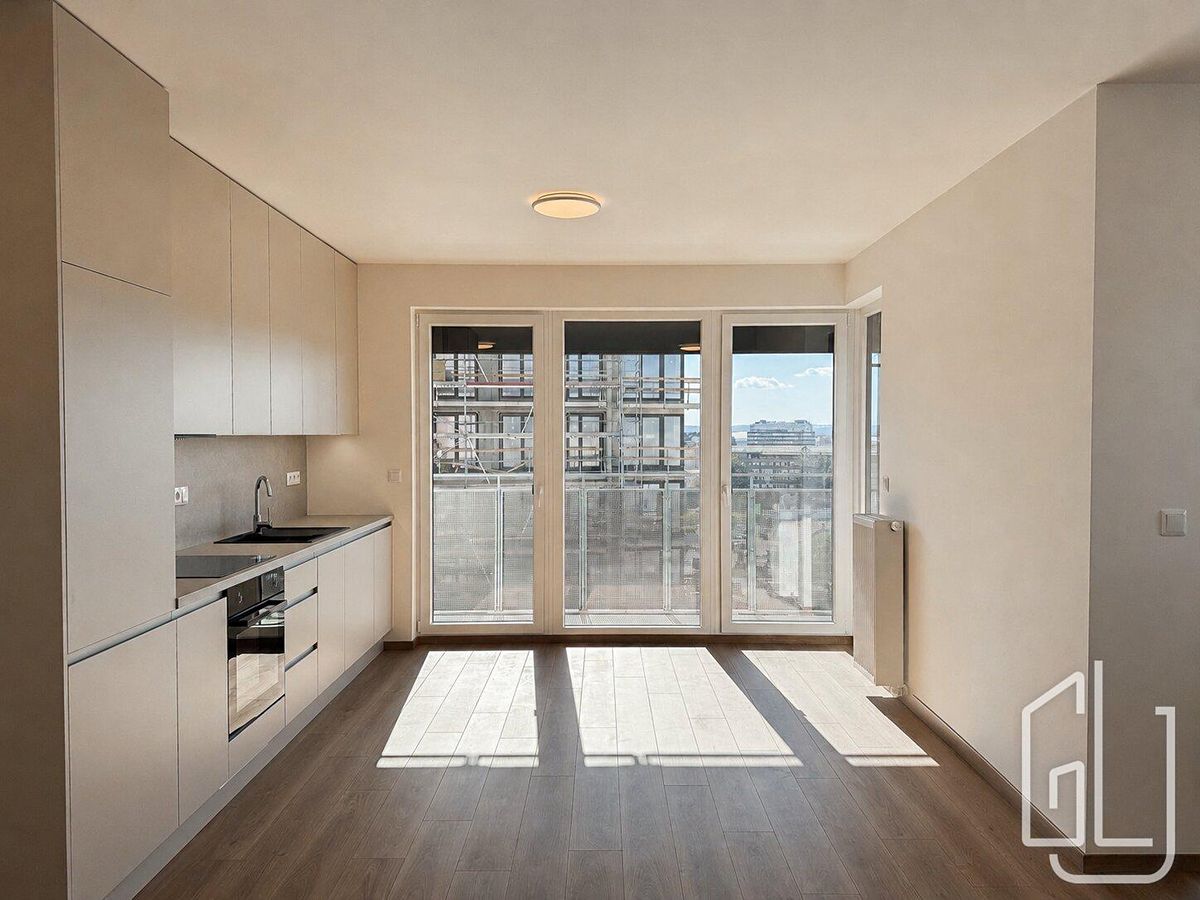 Pronájem bytu 2+kk 68 m²