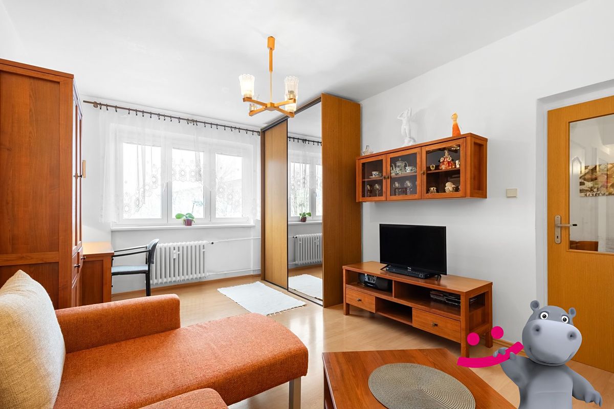 Pronájem bytu 1+1 37 m²