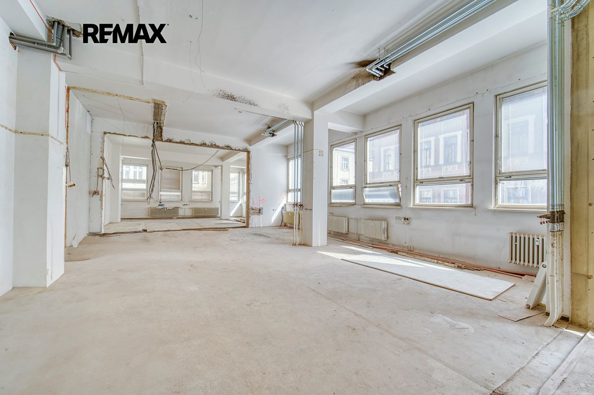 Pronájem obchodního prostoru 183 m² – fotografie 5