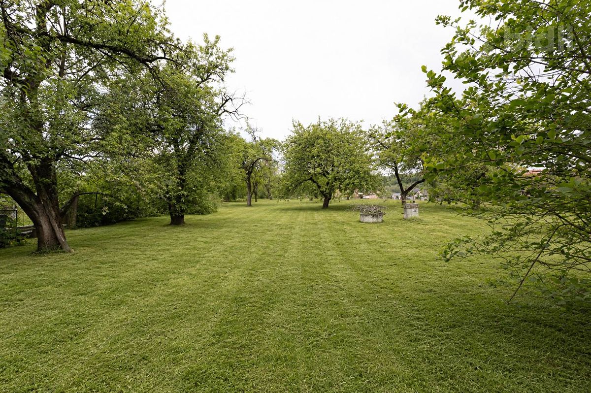 Prodej rodinného domu 143 m², pozemek 2083 m² – fotografie 3