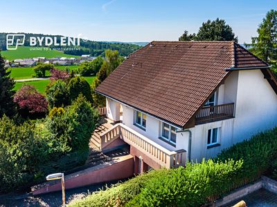 Prodej rodinného domu 250 m², pozemek 1975 m²