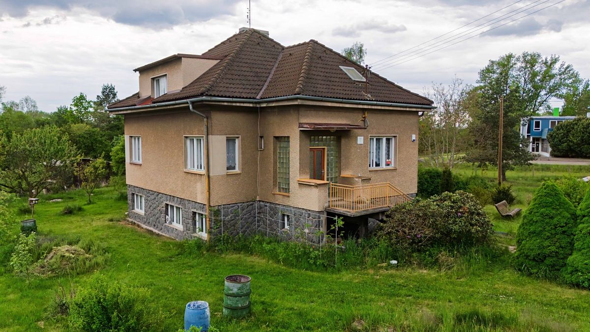 Prodej rodinného domu 120 m², pozemek 1243 m²