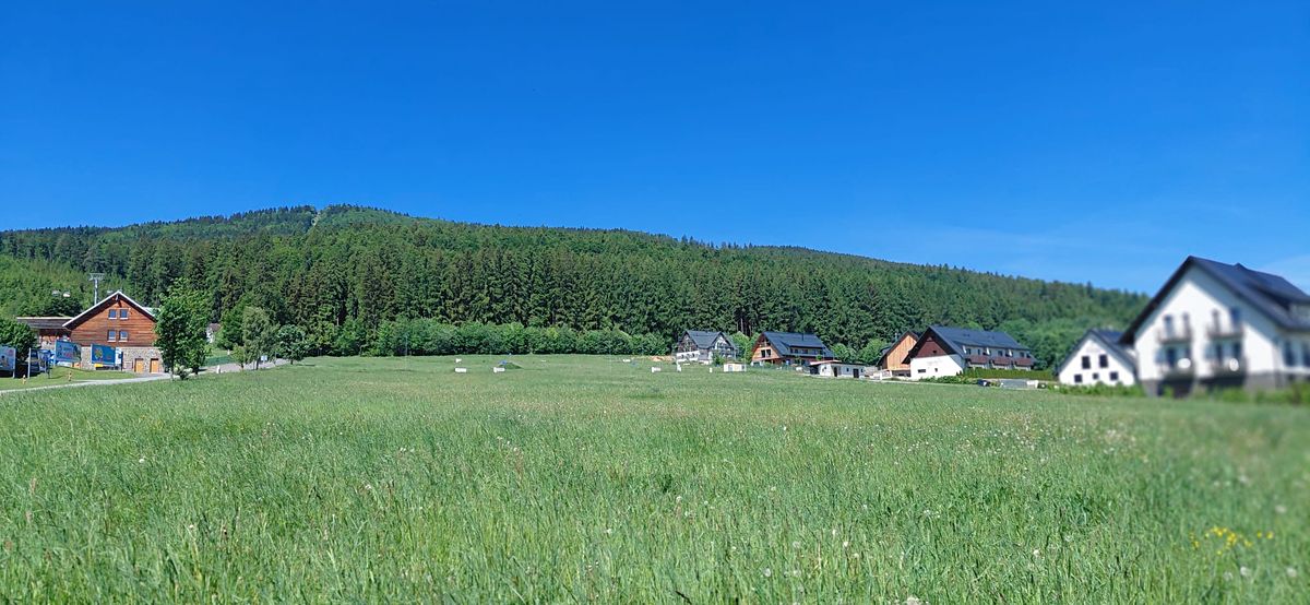 Prodej stavebního pozemku 1251 m² – fotografie 2
