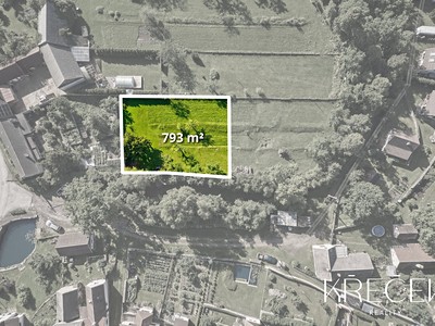 Prodej  stavebního pozemku 793 m²