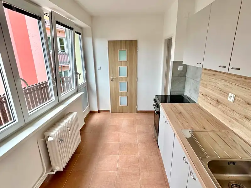 Pronájem bytu 3+1 56 m², Litvínov – náhled fotky 2