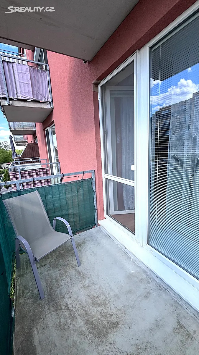 Pronájem bytu 2+kk 47 m² - Więcej