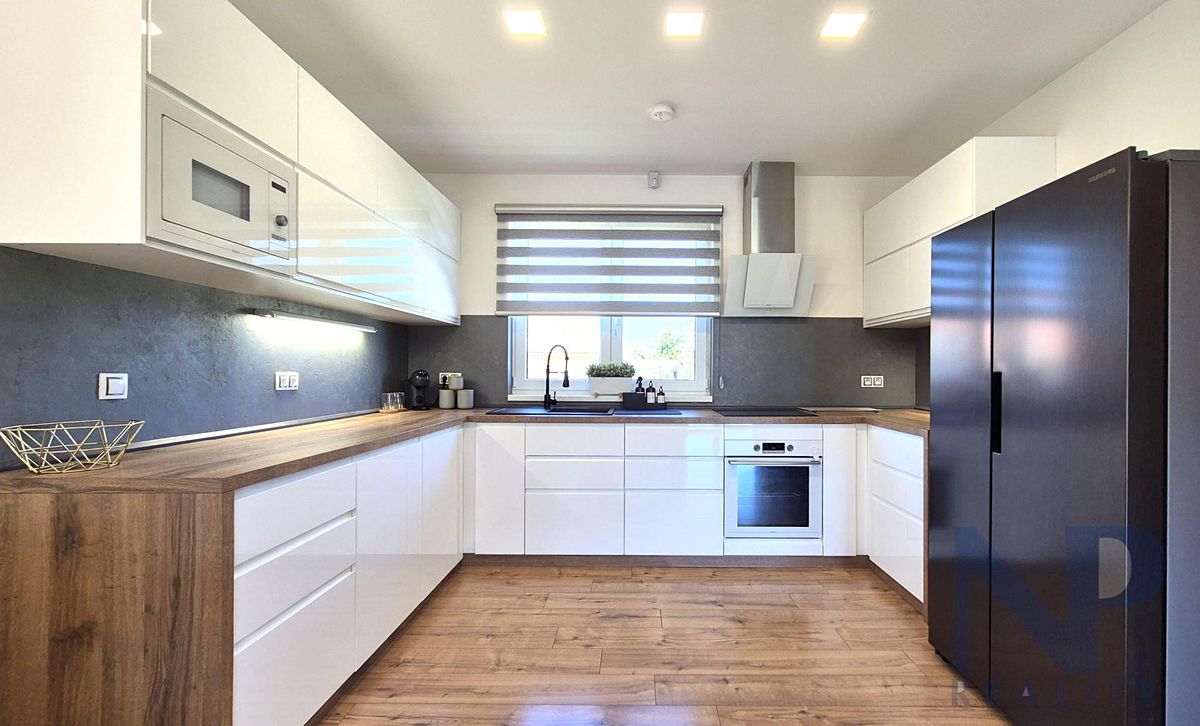Prodej rodinného domu 112 m², pozemek 1923 m² – fotografie 4