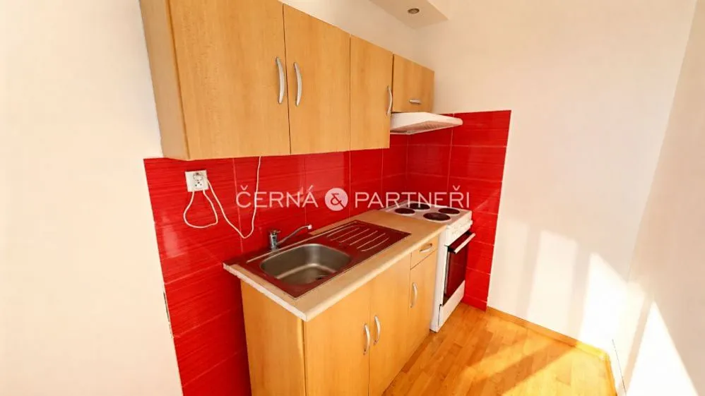 Pronájem bytu 1+kk 32 m²