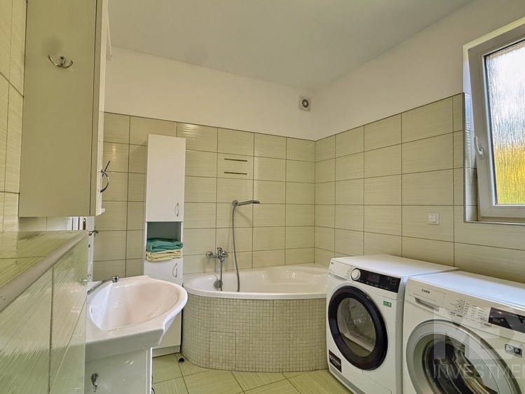 Prodej domu, 130 m² (10 z 31)
