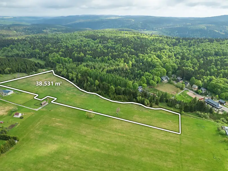 Prodej komerčního pozemku 38531 m², Moldava – náhled fotky 1