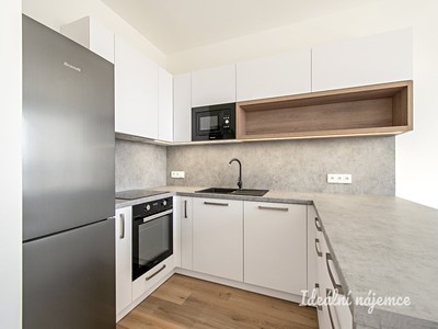 Pronájem bytu 2+kk 48 m²