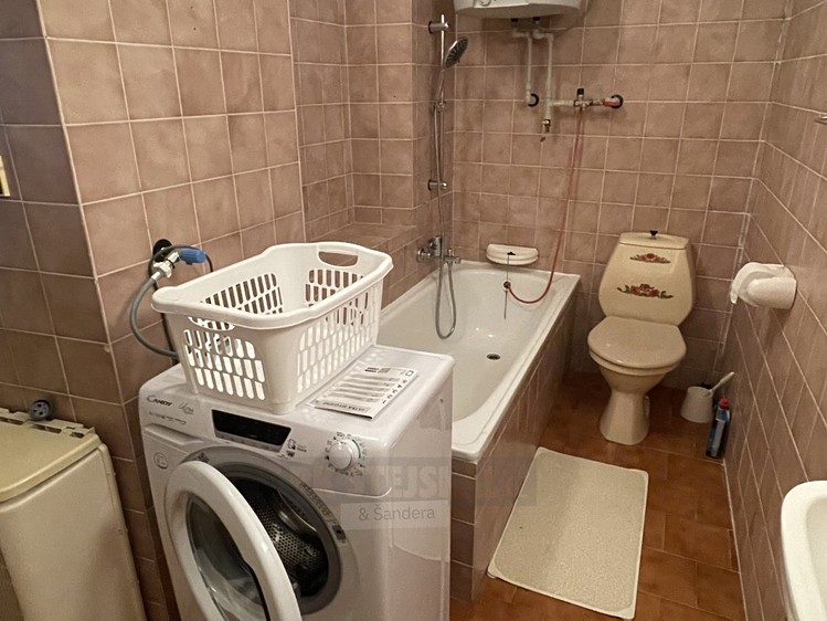 Prodej komerčního prostoru, 342 m² (21 z 26)