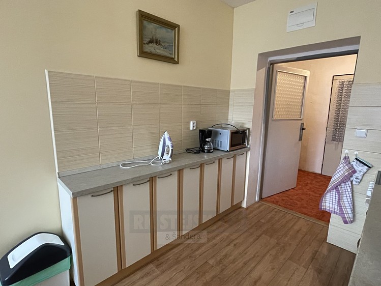 Prodej komerčního prostoru, 342 m² (19 z 26)