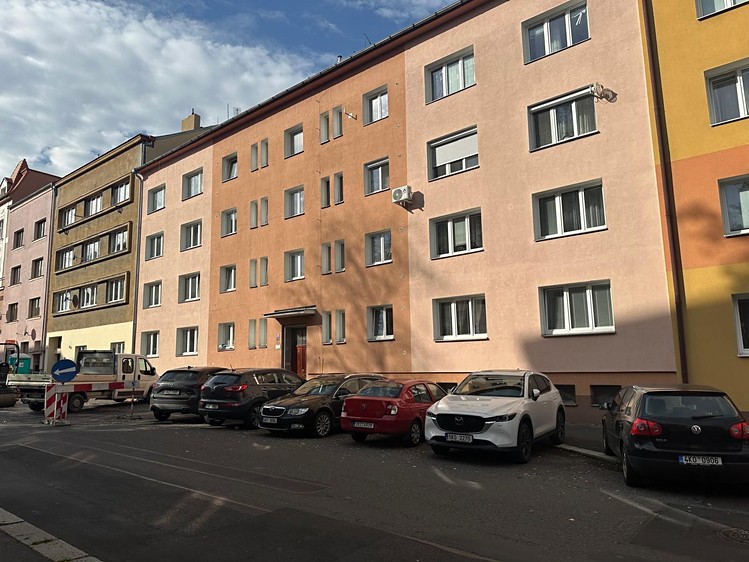 Wohnung 2+1 zur Miete, 52 m² (2 von 6)