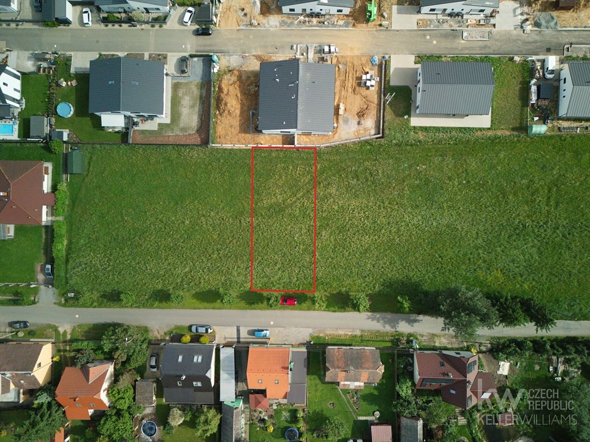 Prodej stavebního pozemku 525 m² – fotografie 3