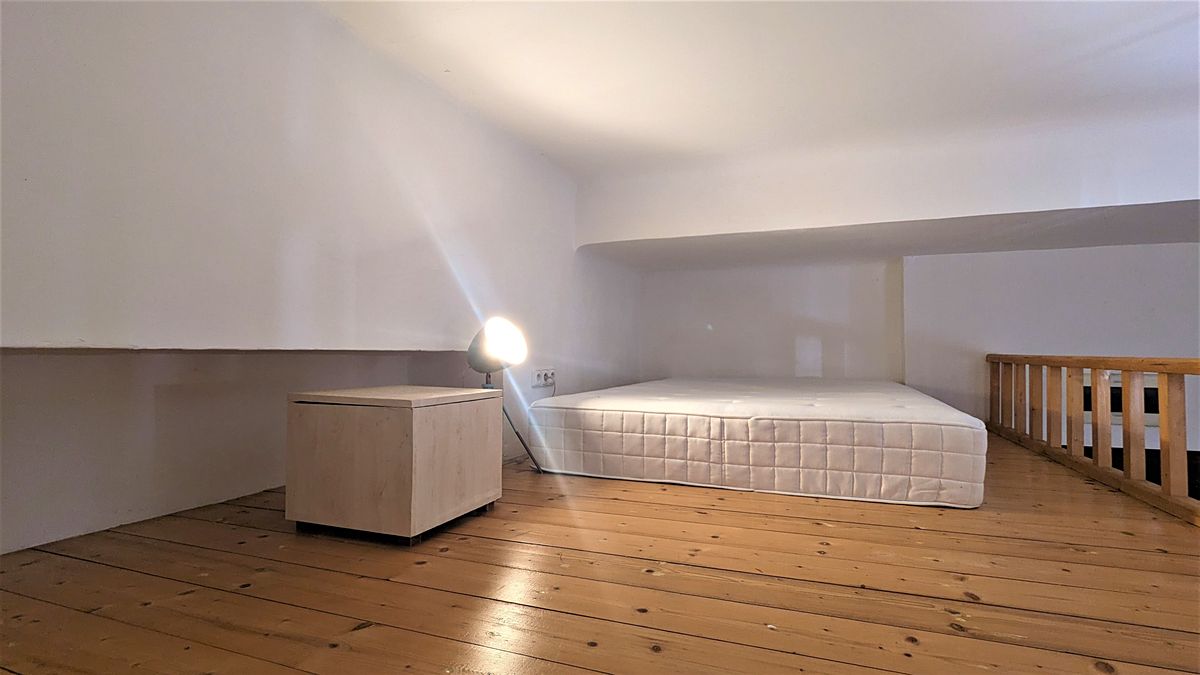 Pronájem bytu 1+kk 28 m² – fotografie 3