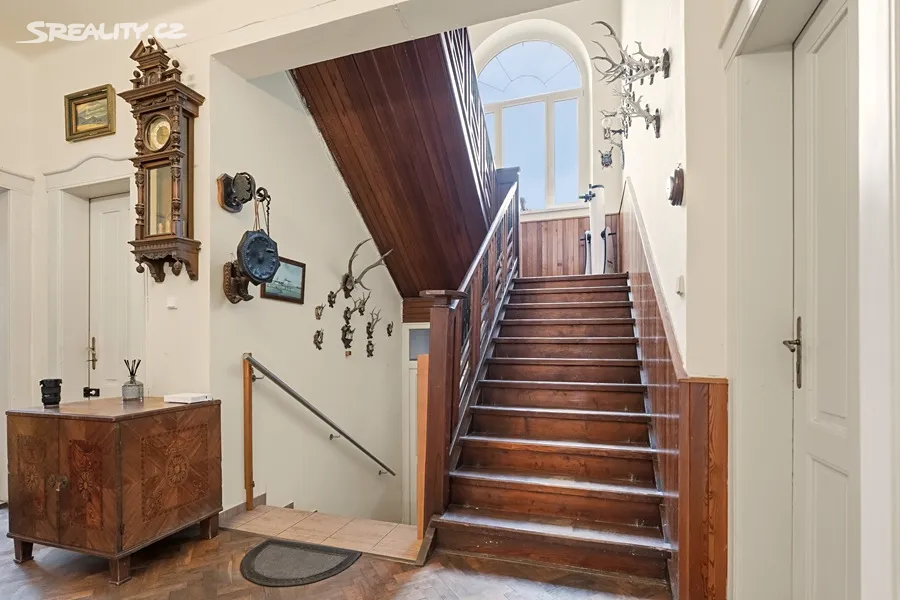 Prodej vily 321 m², pozemek 1044 m² - View 5