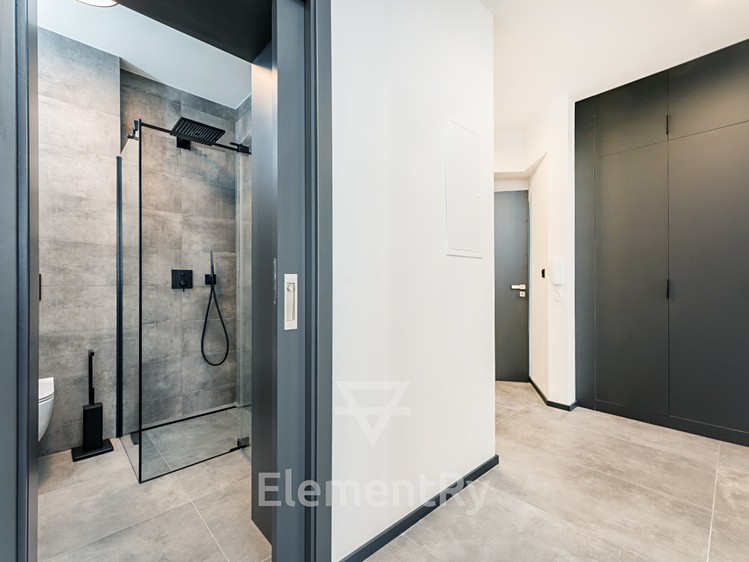Квартира 3+kk в оренду, 99 м² (10 з 12)
