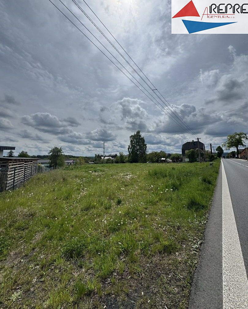 Prodej stavebního pozemku 1956 m² – fotografie 4