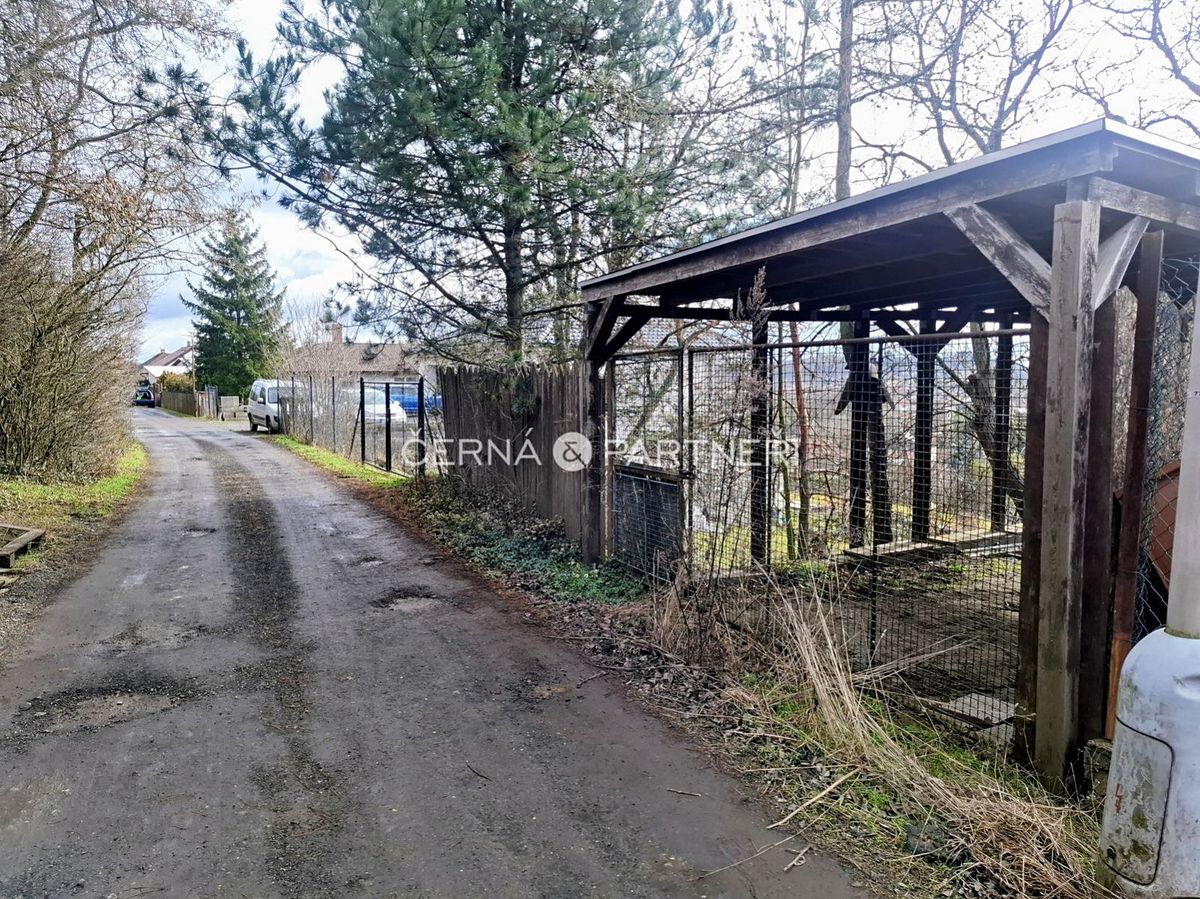 Prodej stavebního pozemku 688 m²